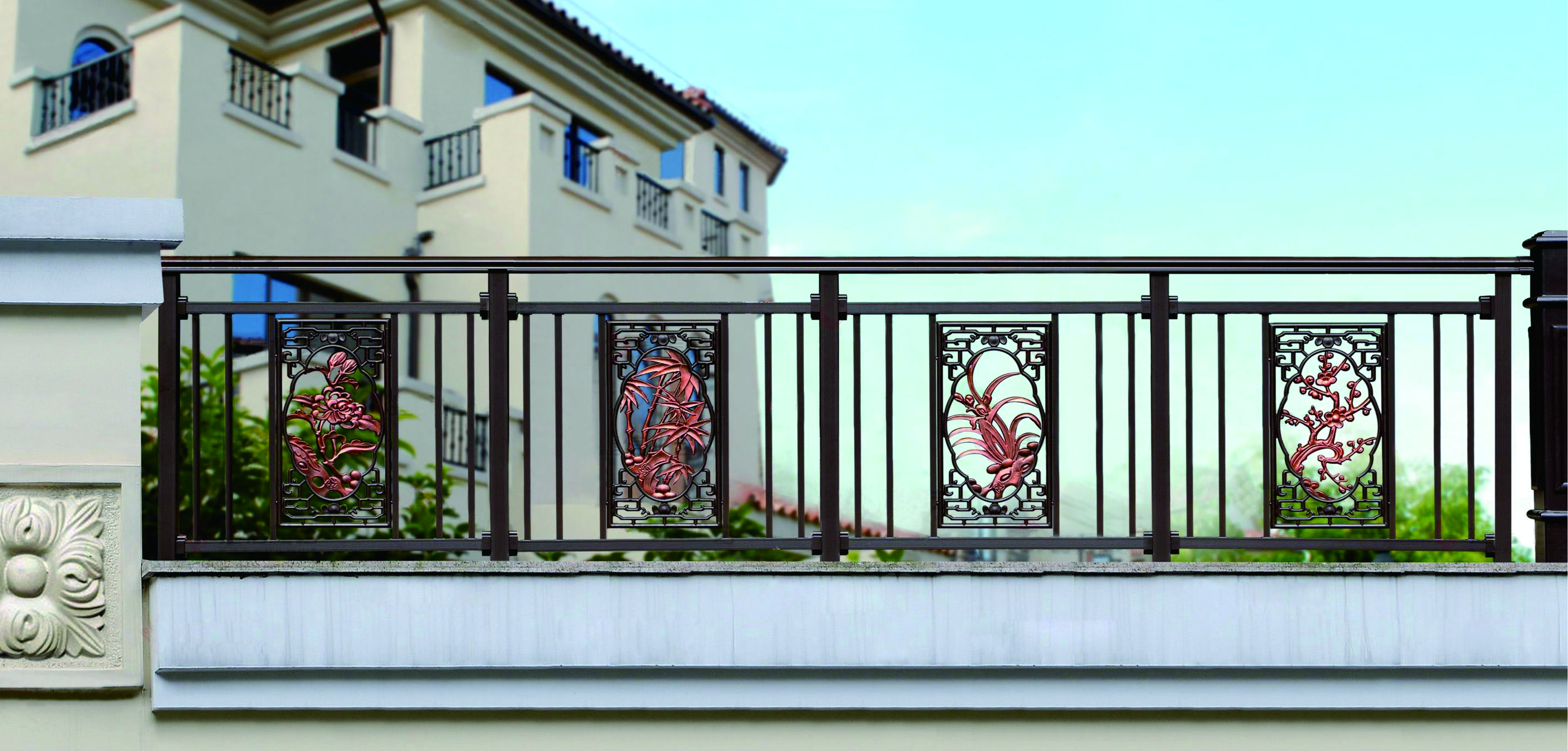 Mid-Panel Fence